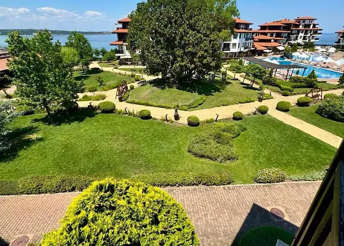 Complex Gallery Saint Thomas Sozopol